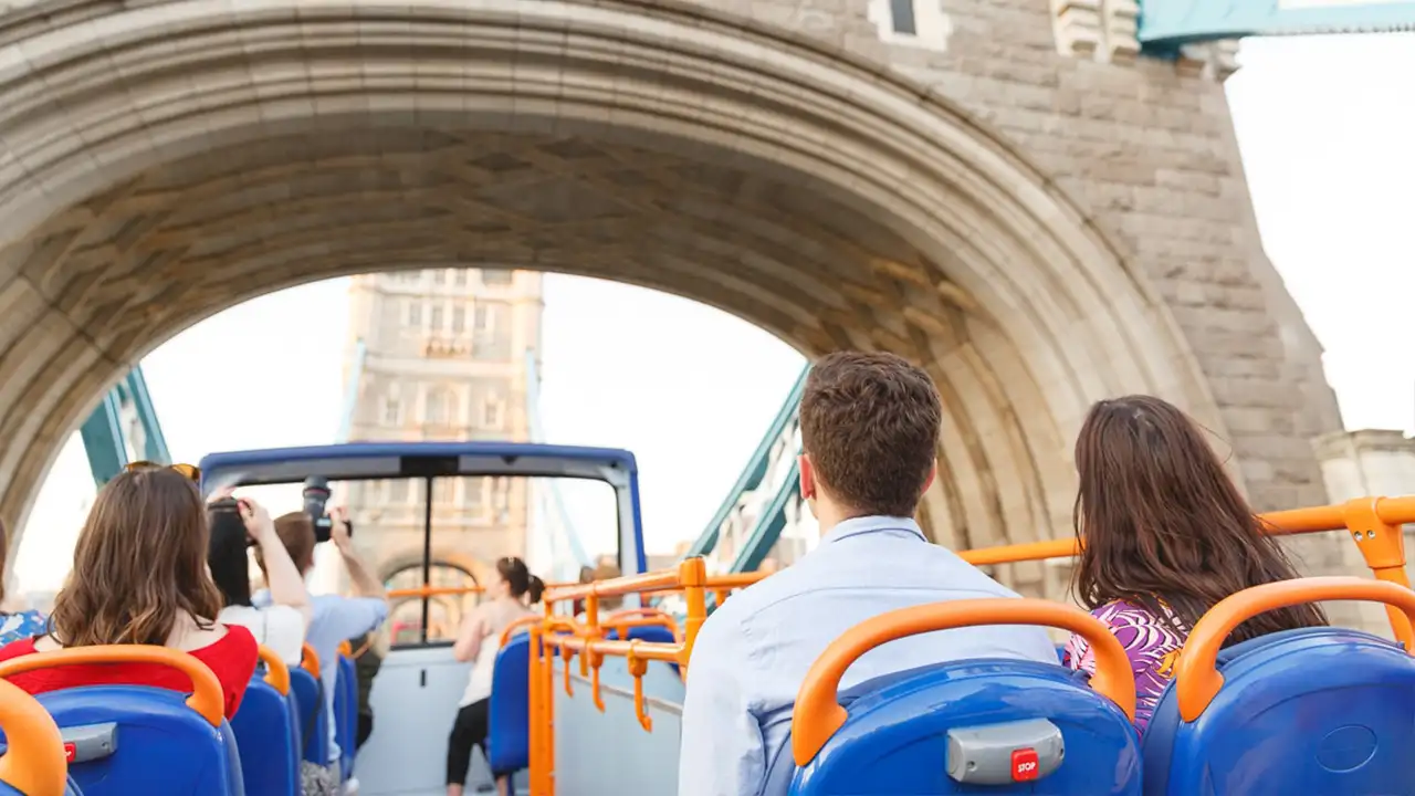 HOP-ON HOP-OFF 48 Hr LONDON BUS TOURS