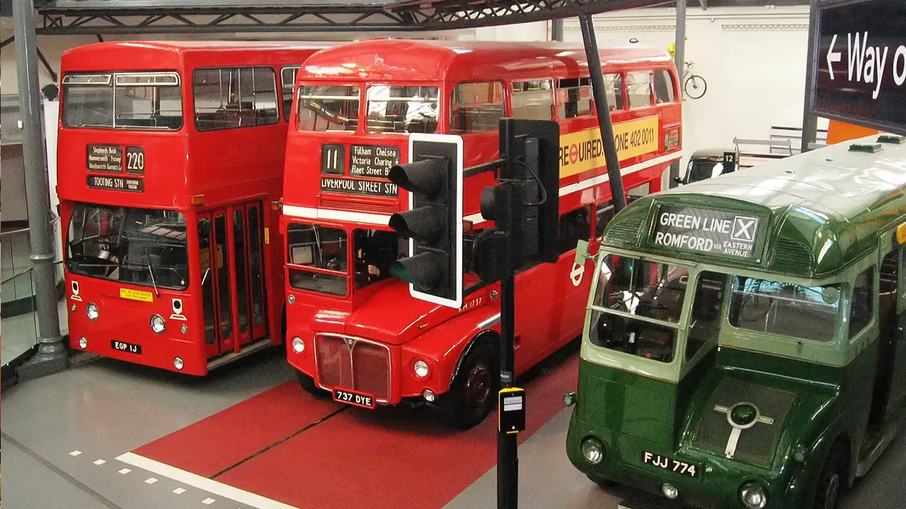 LONDON TRANSPORT MUSEUM