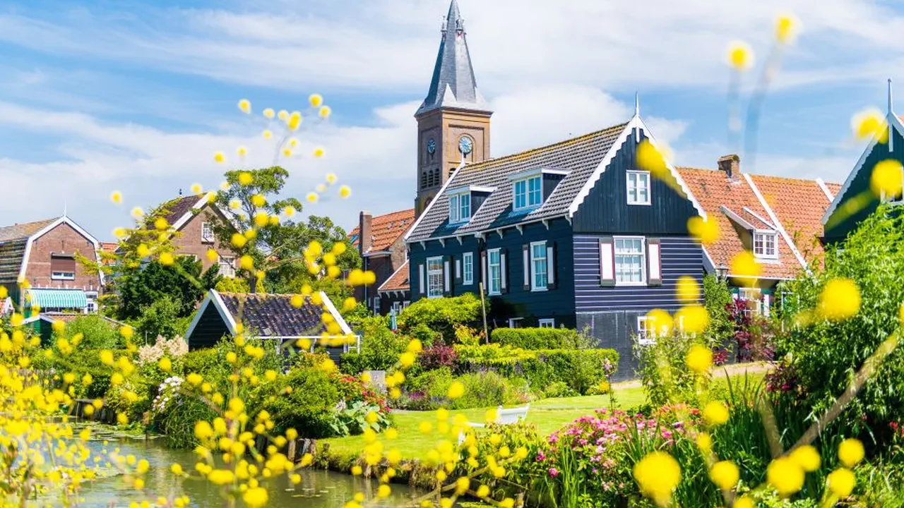 Express Boat Cruise to Marken Island