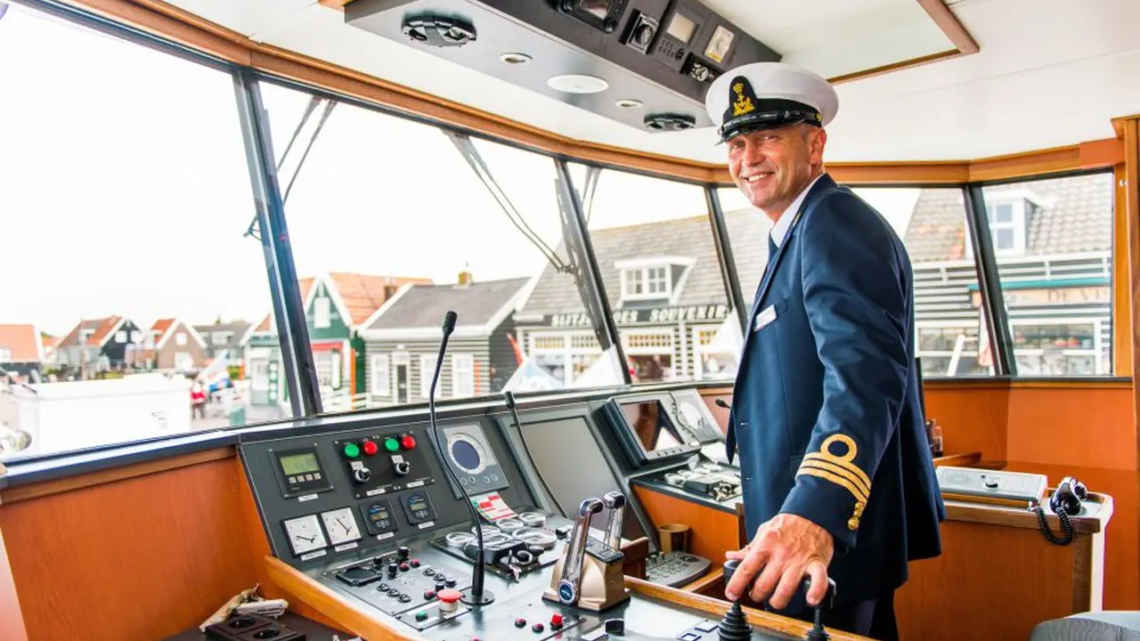 Express Boat Cruise to Marken Island