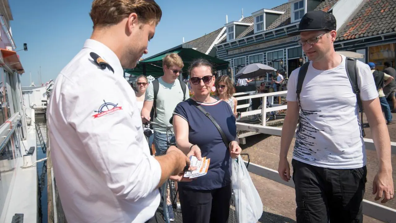 Express Boat Cruise to Marken Island