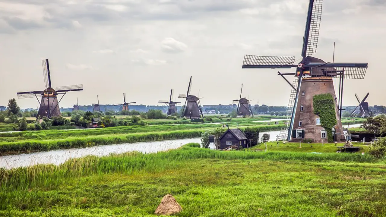 Kinderdijk Windmill Village