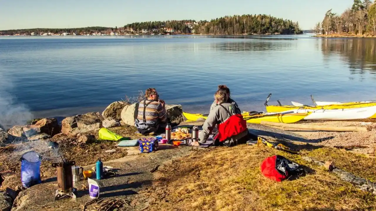 Kayak, Vika and sauna