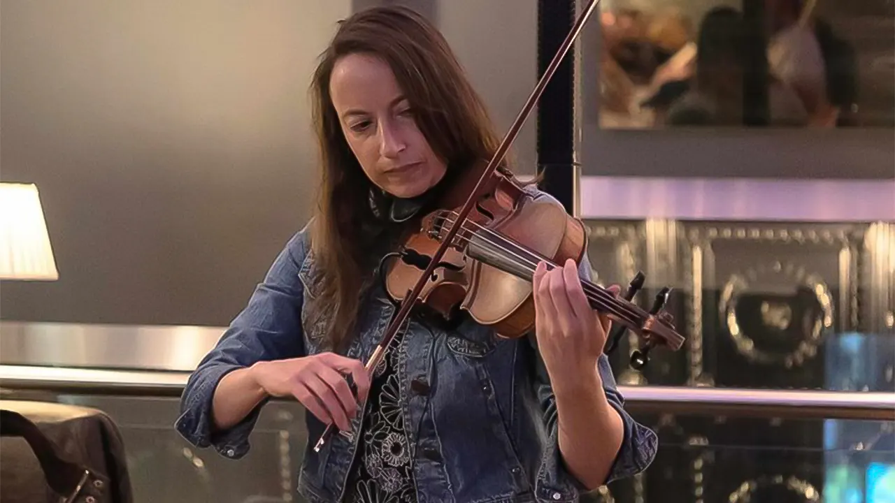 Scottish Dinner and Folk Music