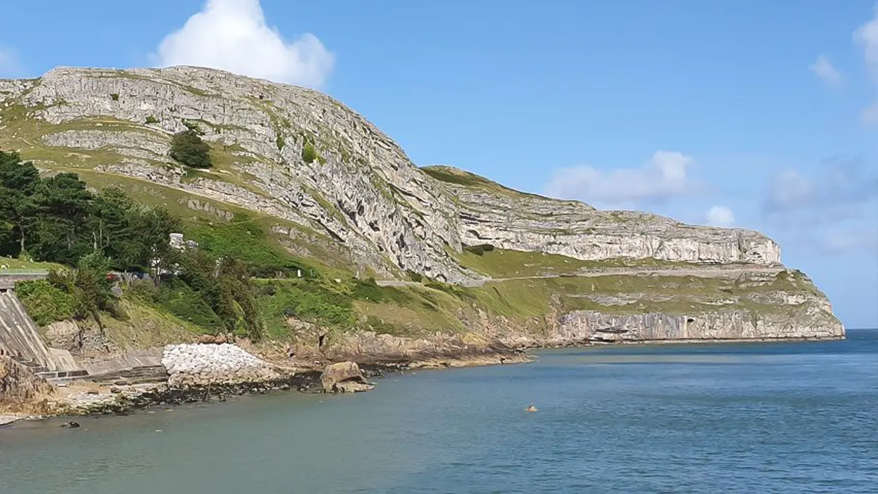 Sightseeing tour of North Wales