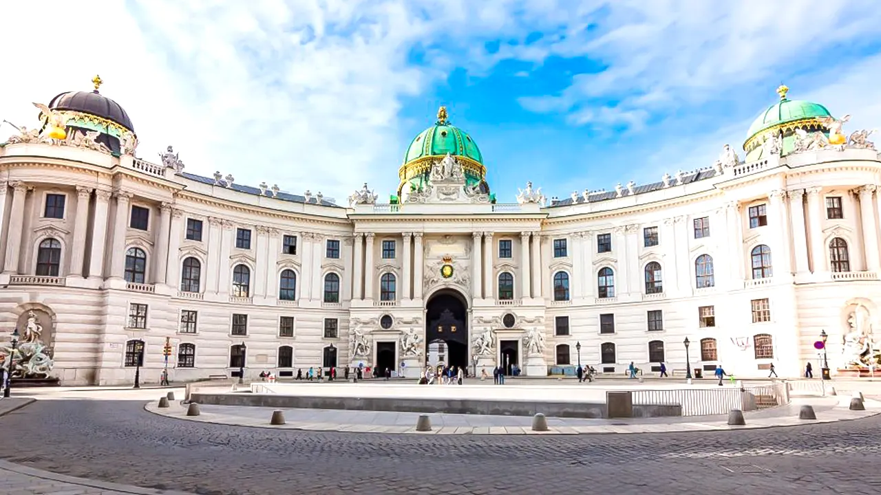 Sisi Museum, Hofburg and Gardens Tour