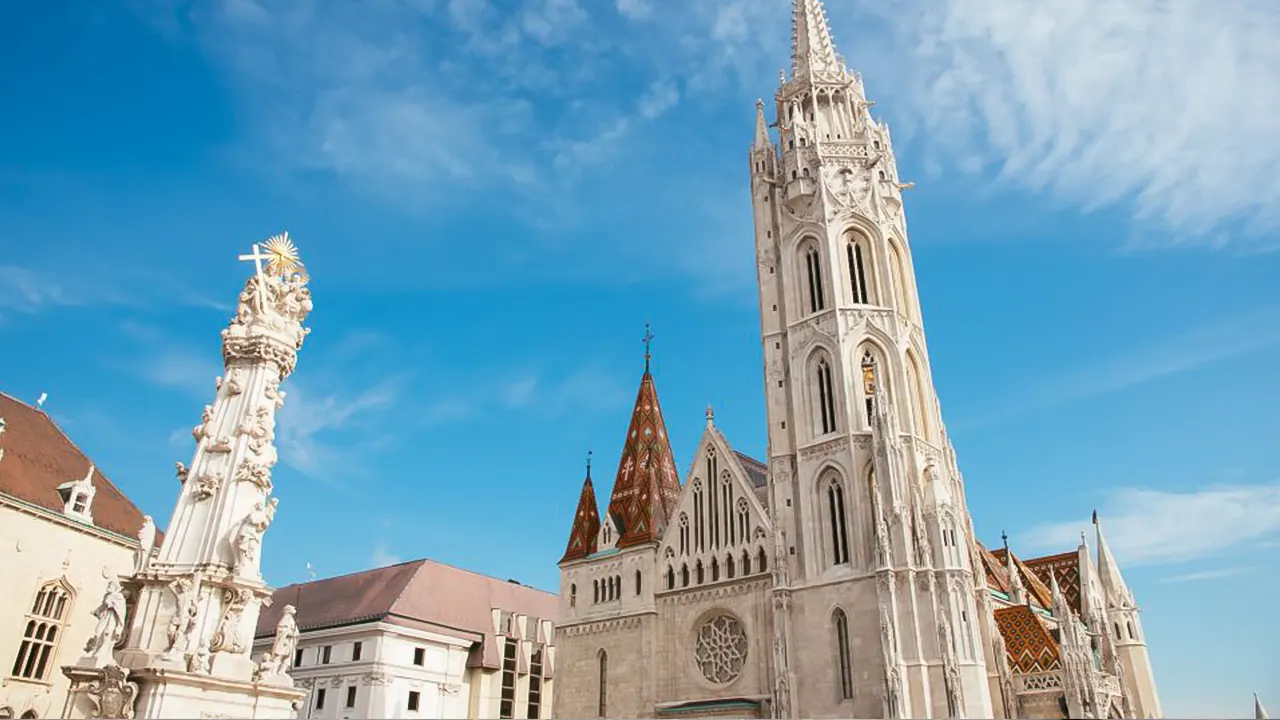 Walking tour of the Buda Castle area