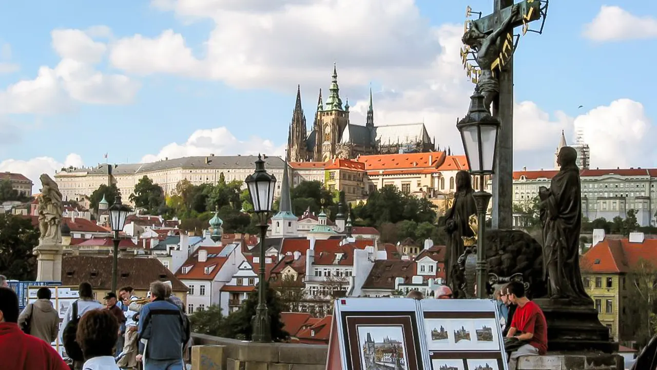 Hop-on-hop-off bus tour and Vltava river cruise