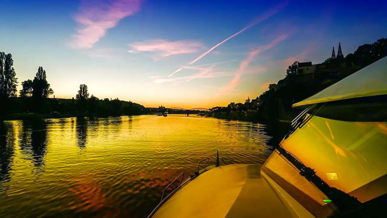 Vltava River Night Cruise with Buffet