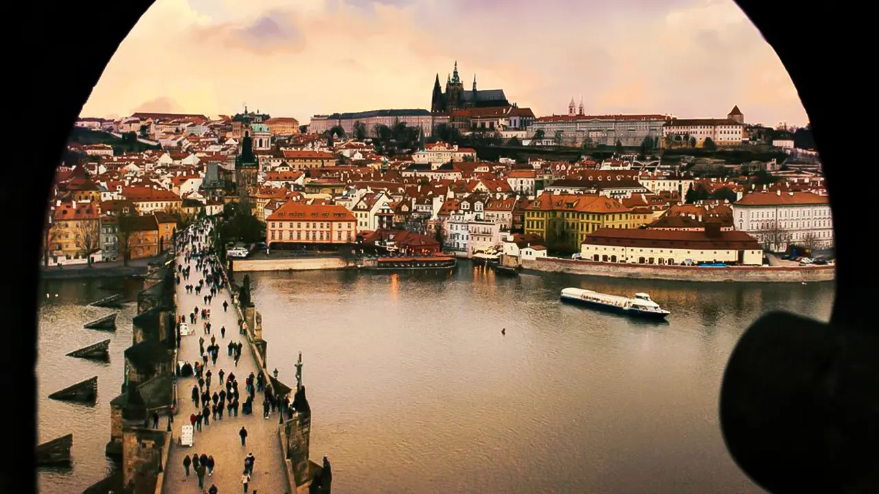 Vltava River Night Cruise with Buffet