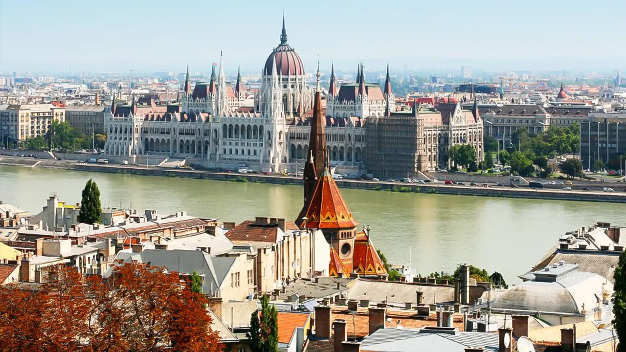 Daytime Sightseeing Boat Cruise