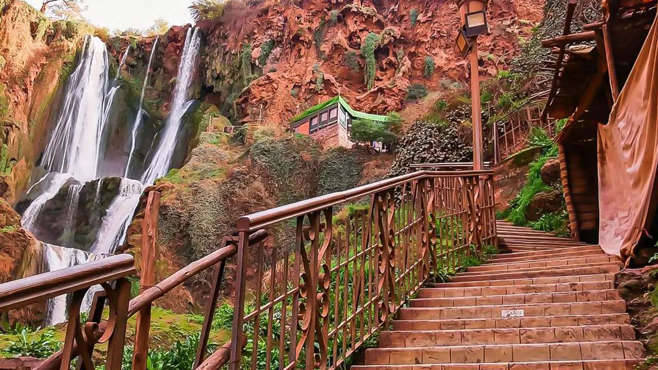 Boat trip at the uzud waterfalls