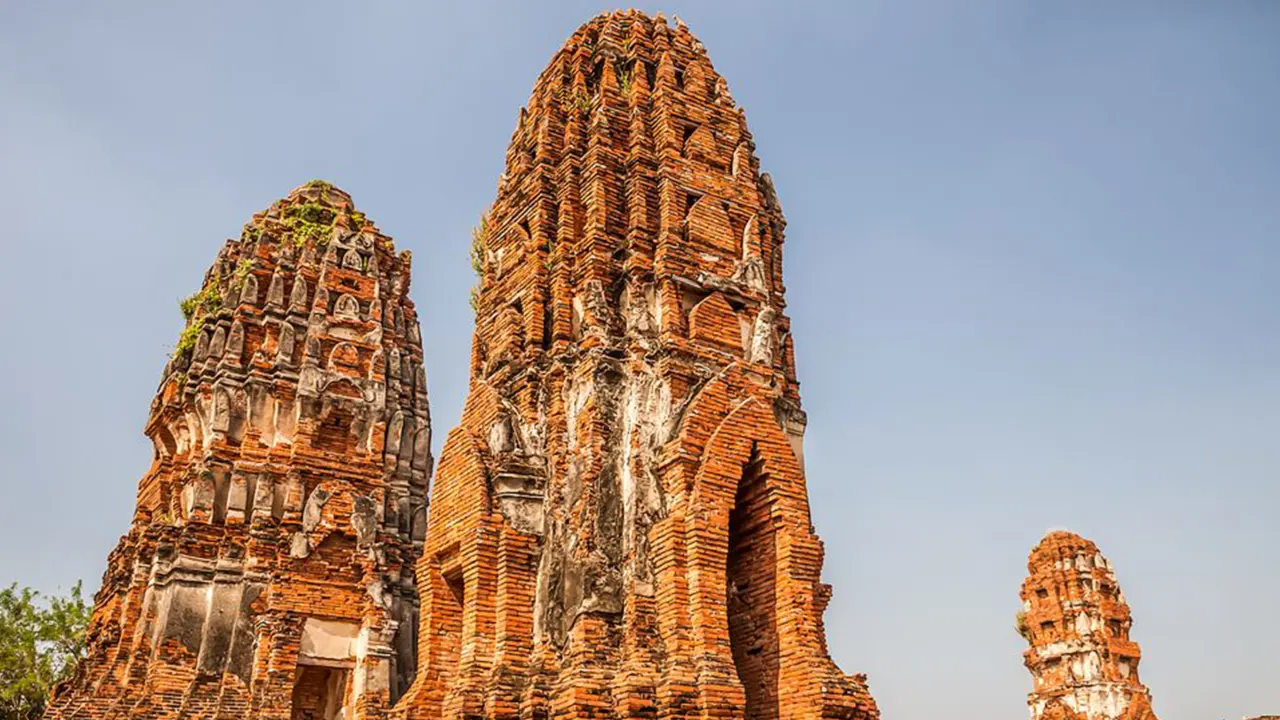 Ayutthaya temples with lunch