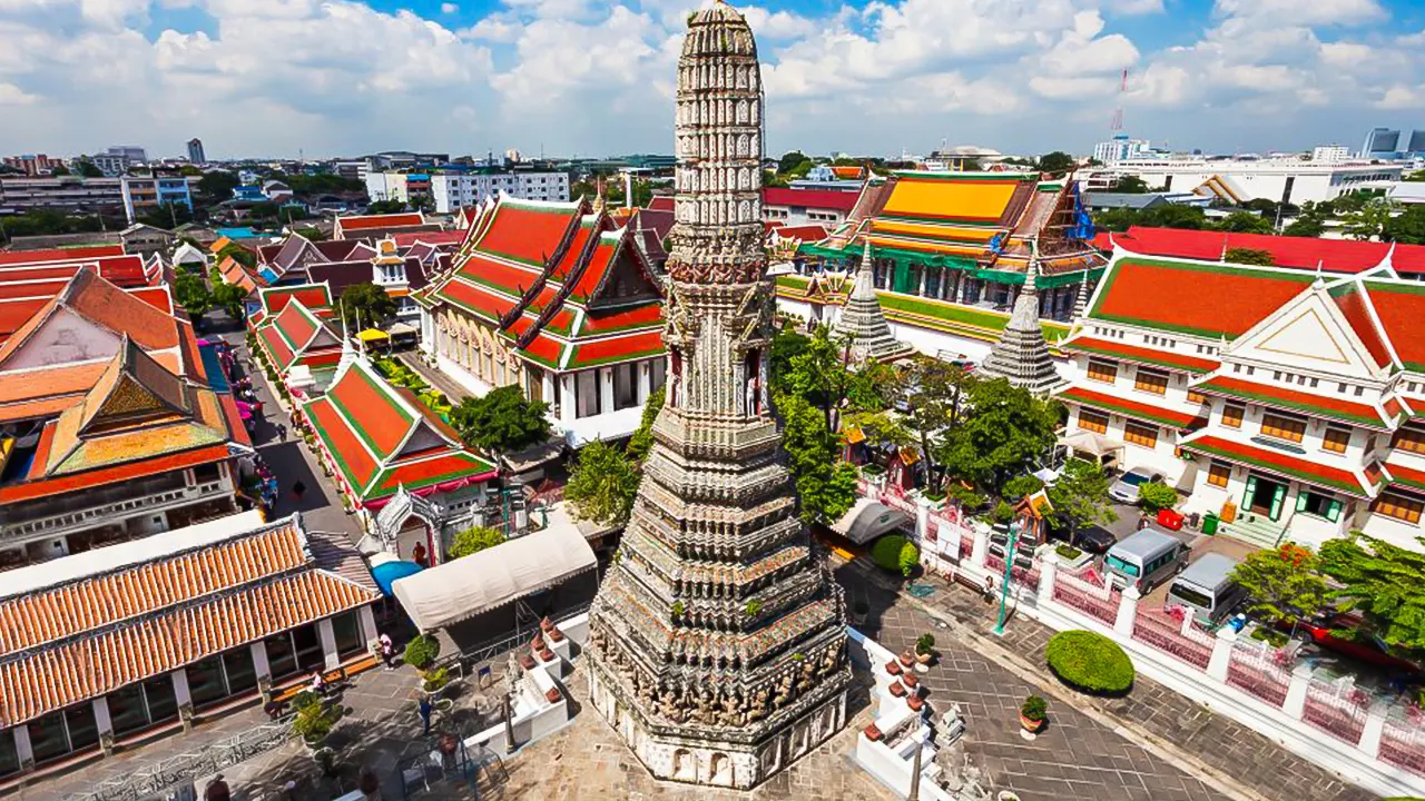 Grand Palace, Wat Pho, and Wat Arun Private Tour