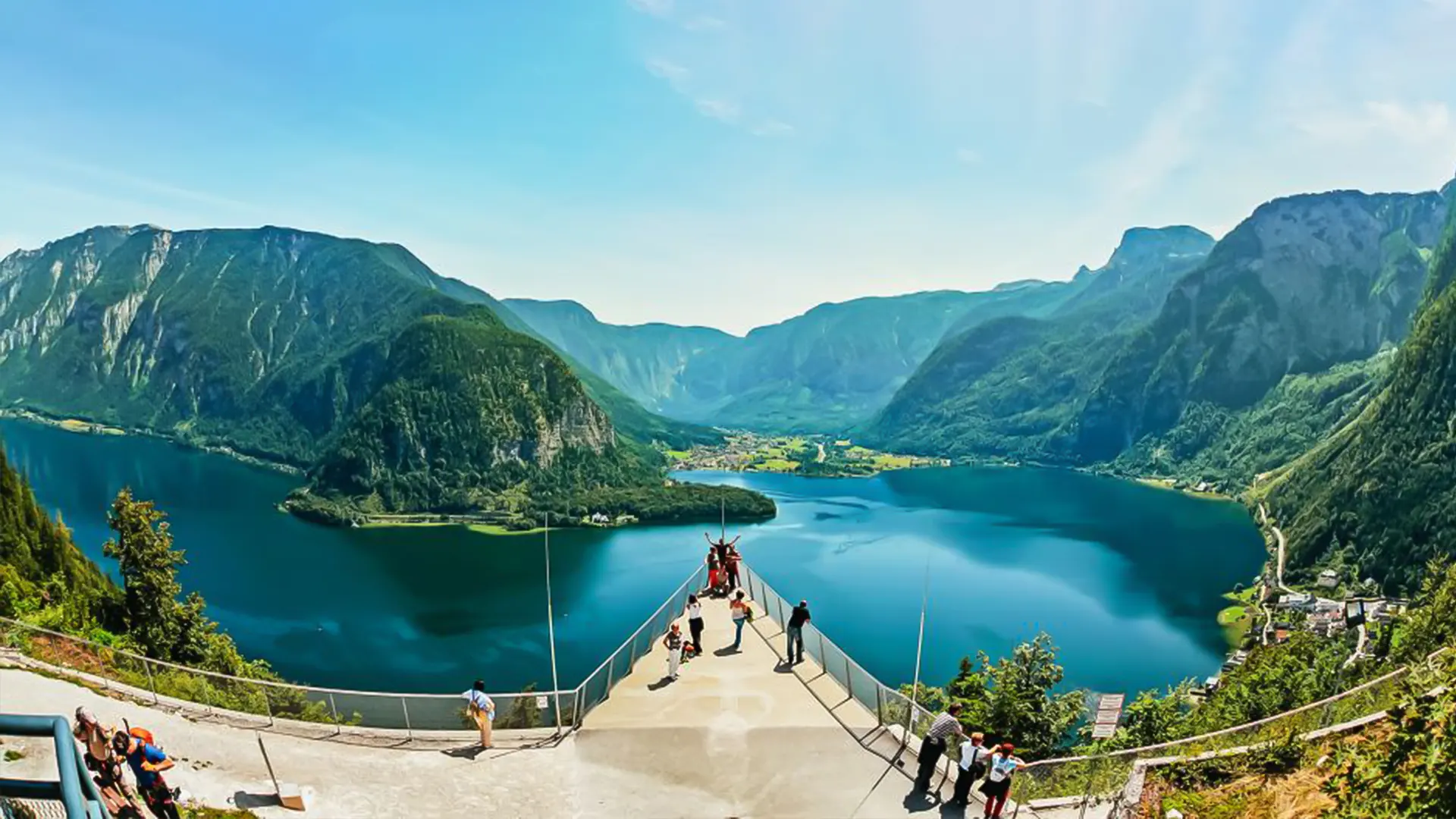 Hallstatt & Alpine Peaks Day Trip with Skywalk Lift