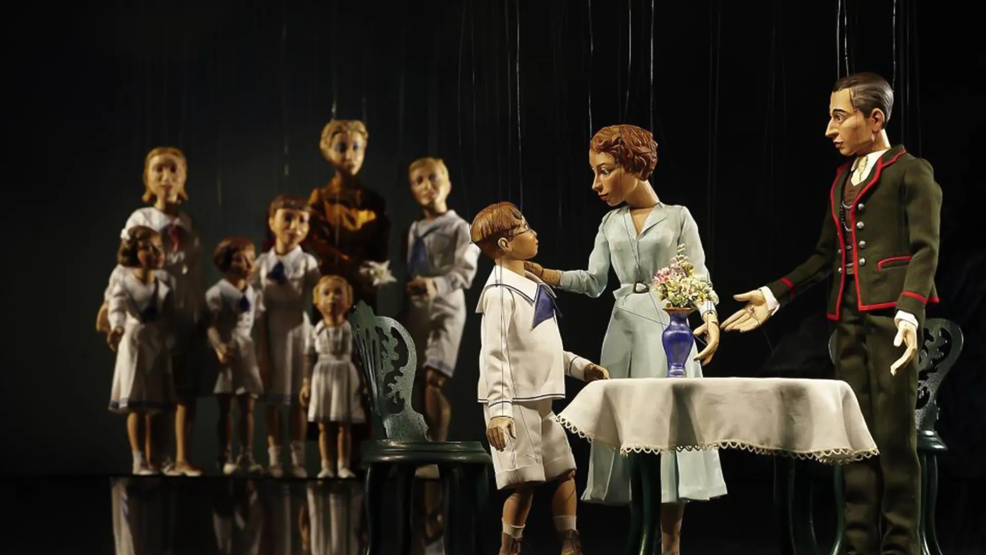 Puppetry Highlights Show at the Marionettentheater